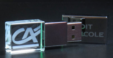 Clé USB en verre