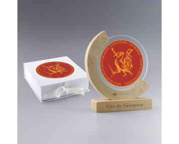 Troph&eacute;e en boisrond